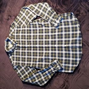 St. John’s Bay Vintage Flannel Long Sleeved Button Down/Up Shirt